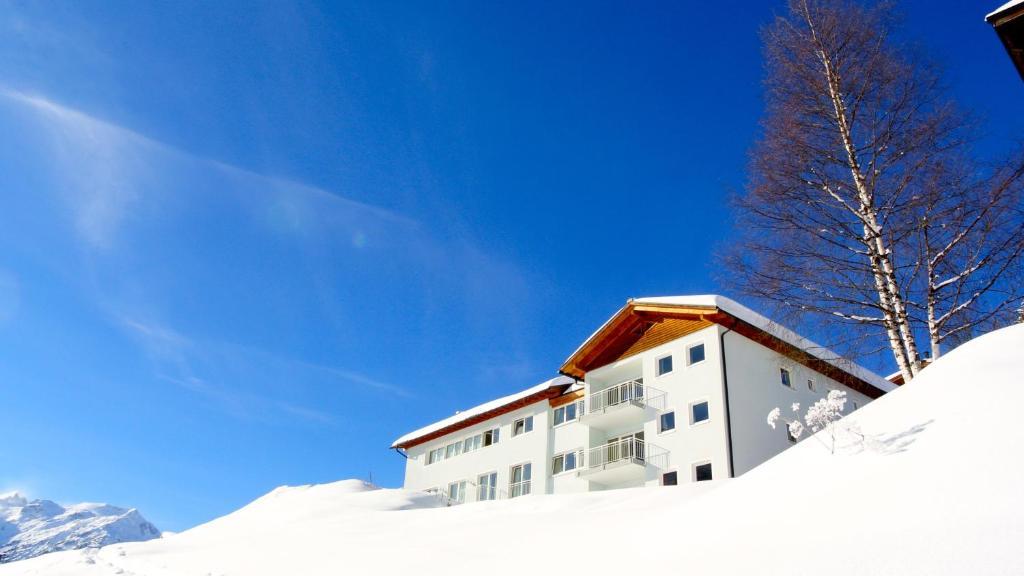Chalet Schneekristall Apartment Lech am Arlberg Bagian luar foto